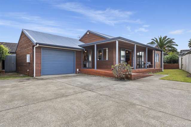 6 Thebes Grove Papamoa_1