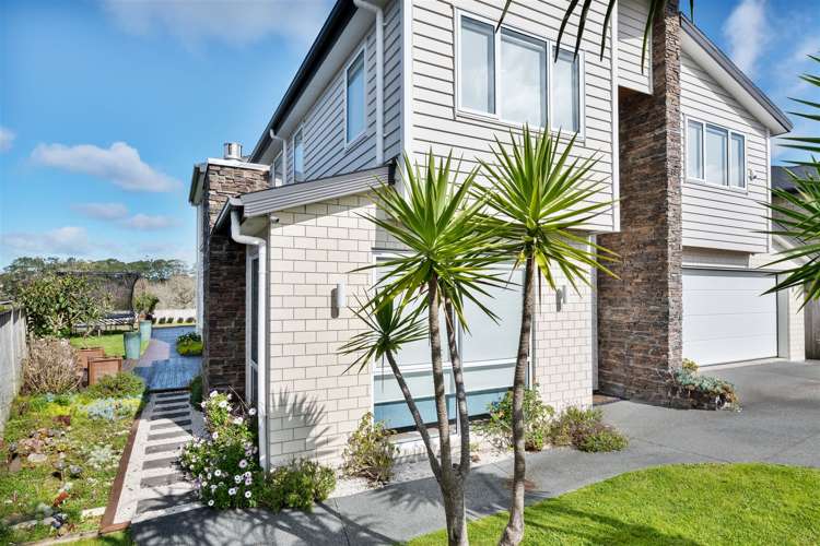 8 Irongate Avenue Ranui_34