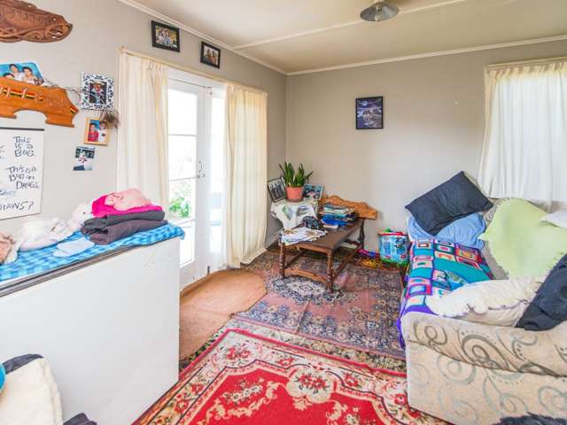 7 Ruapehu Street Castlecliff_3