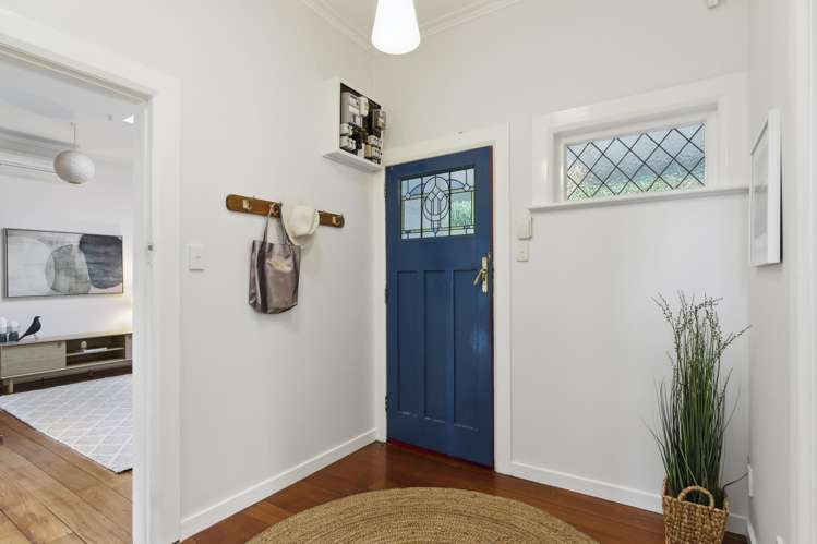 32 Volga Street Island Bay_16