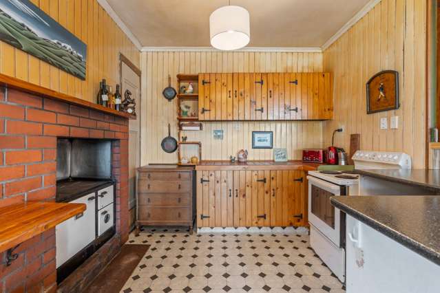 36 Pensher Street and 18 Ashburn Street Lawrence_4