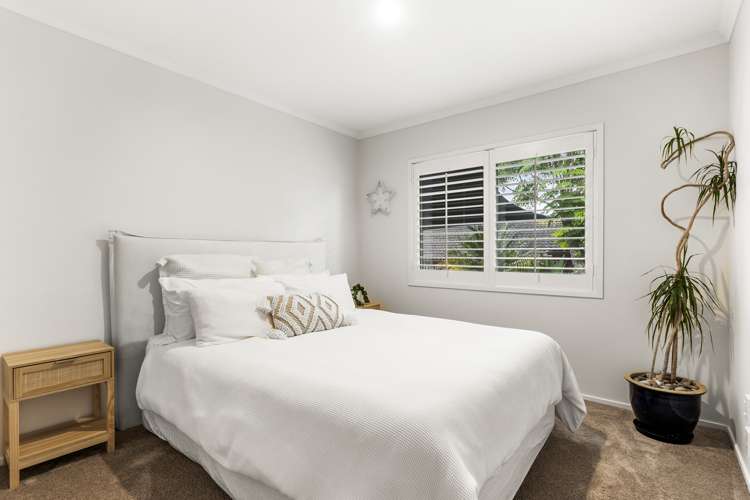 41 Saltwood Street Red Beach_9