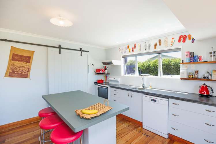35 Shortt Street Foxton Beach_5