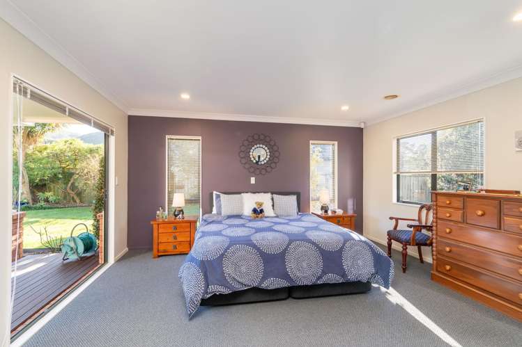 17 Mary Huse Grove Manor Park_6