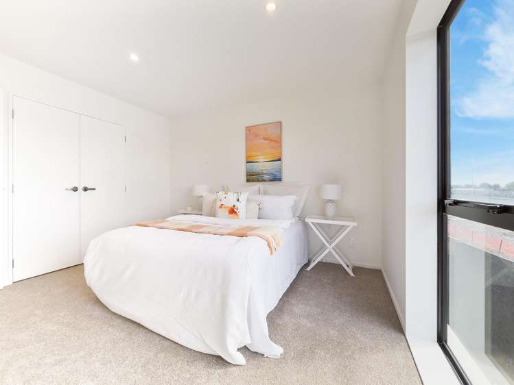 21 Aratuhia Lane Papakura_13