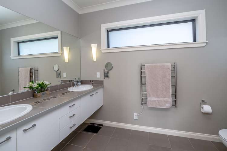 218 Masterton Stronvar Road Masterton_18