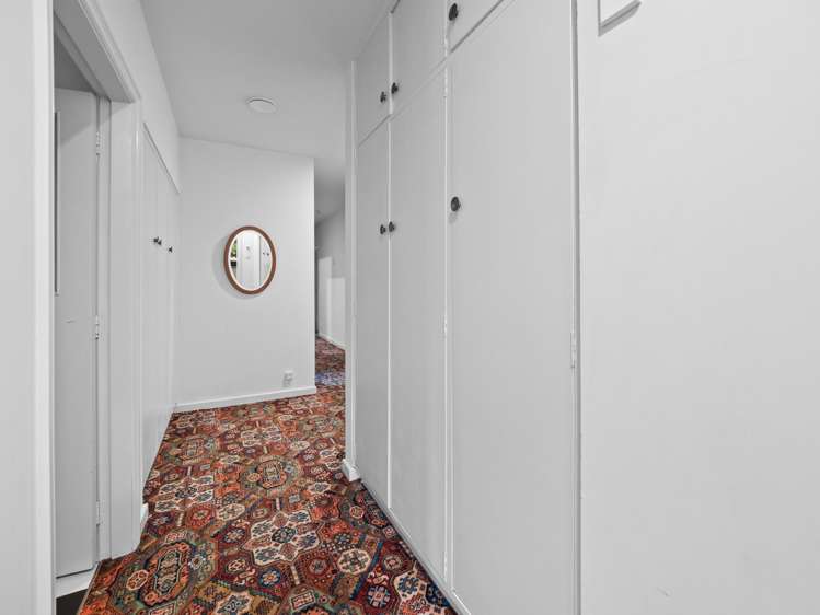 69 Racecourse Road Allenton_21