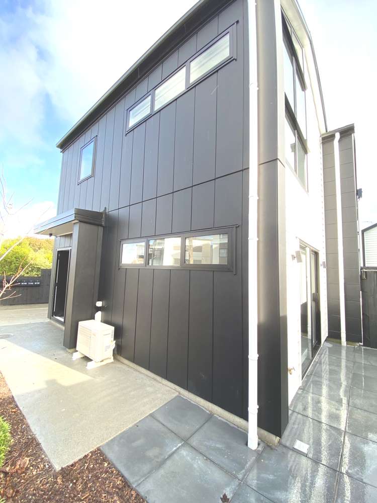 1/110 Kervil Avenue Te Atatu Peninsula_9