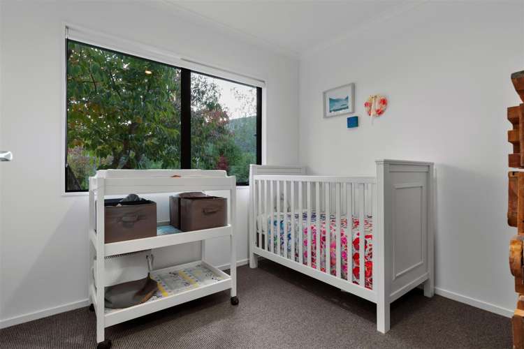 84 Nichol Street Lake Hawea_13