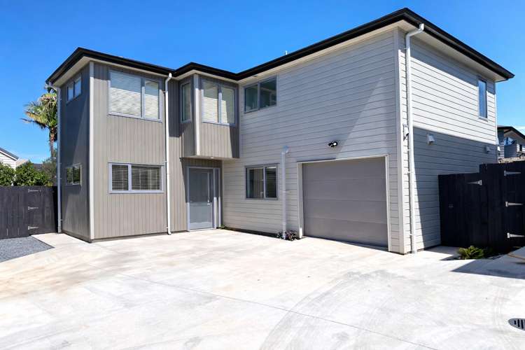 14C Whitford Avenue_0