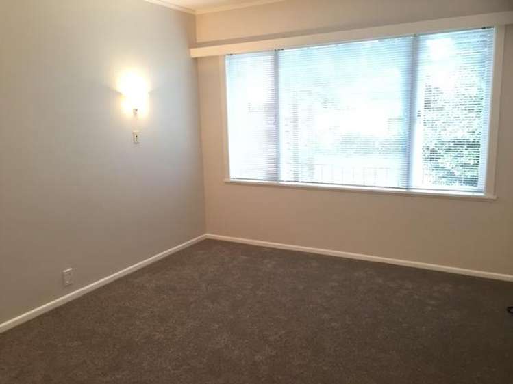 5/12a Sanders Avenue Takapuna_4