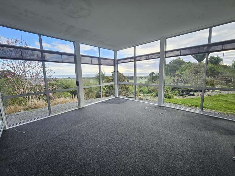 2822 Coast Road Barrytown_10