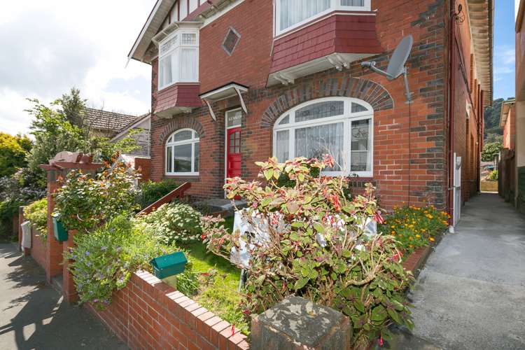 2/1 Moncrieff Street Mount Victoria_9