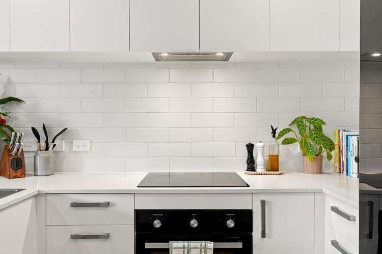 1 Tokai Place Glen Eden_7