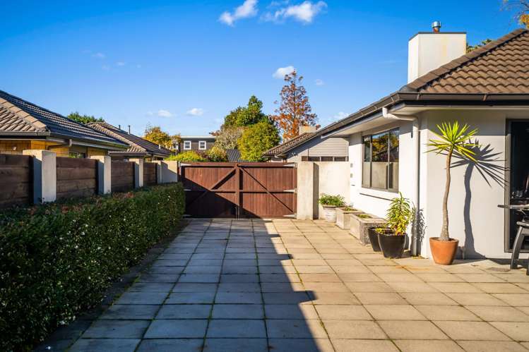 26e Wylie Street Glenholme_16