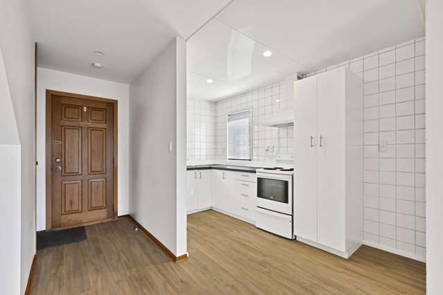 Prime Riccarton Location