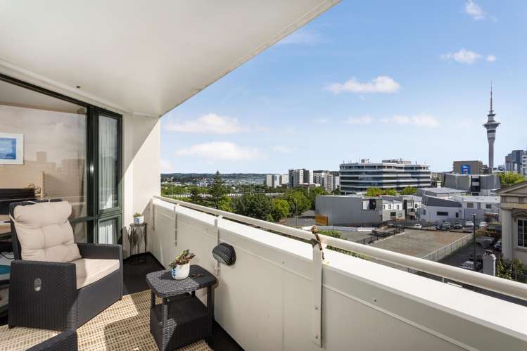 5B/22-28 Beresford Sqaure Auckland Central_2