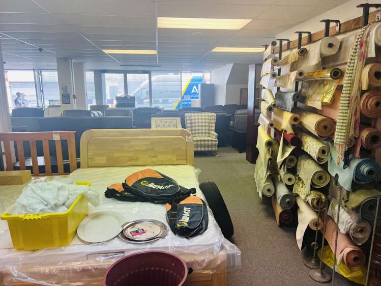 Downstairs/8 King Street Otahuhu_3