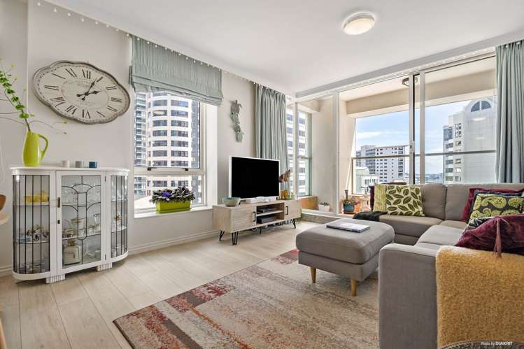 801/8 Albert Street_0