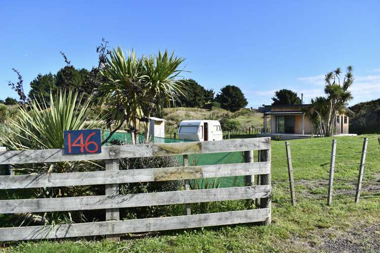 146 Strathnaver Drive Waikawa Beach_18