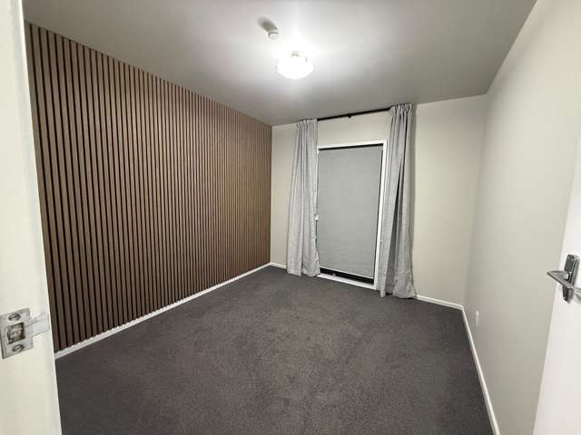 2/19B Torrens Road Hillmorton_4
