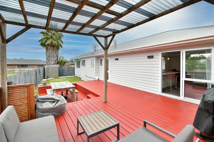 18 Aitkenhead Court Parakai_12
