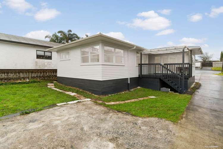 9 Oteha Valley Road_0