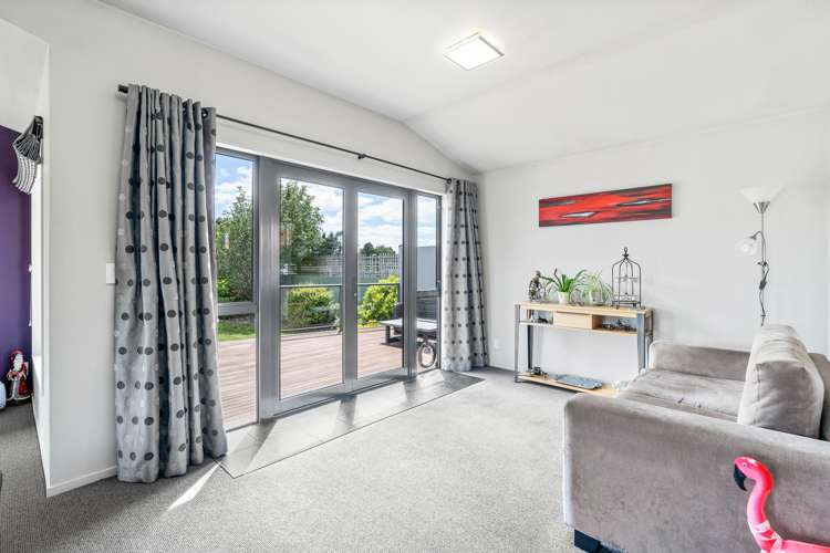 58 Renfrew Street Waikiwi_12