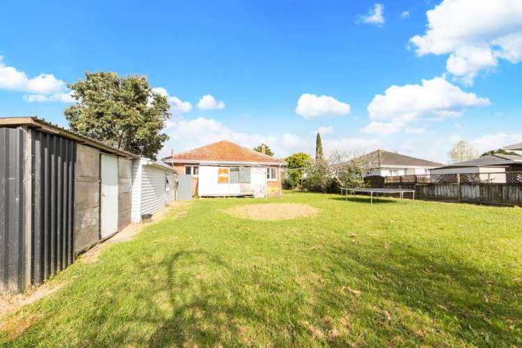 98 Portage Road New Lynn_1