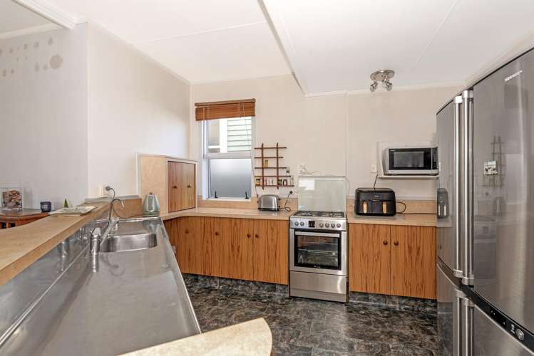 300 Aberdeen Road Te Hapara_4