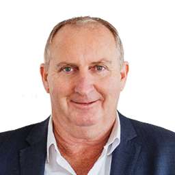 Rhys Mischefski AREINZ