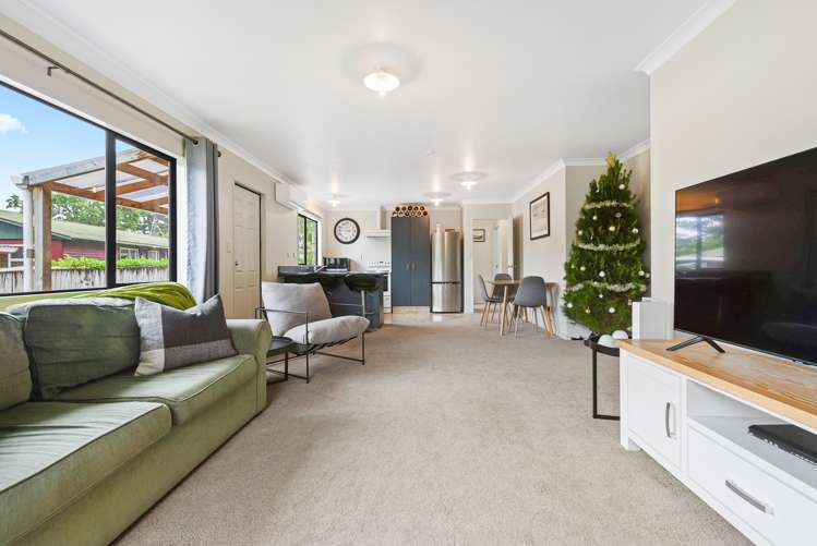 29a Barrie Crescent Silverdale_6