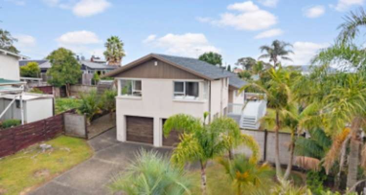 4 Haseler Crescent_0