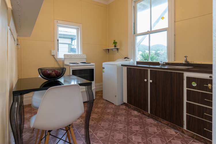 67 Te Wharepouri Street Berhampore_12