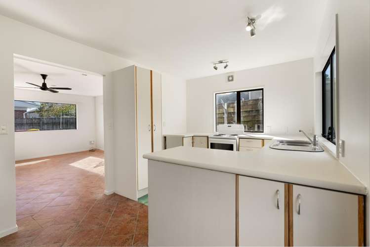 2/76 Moore Street Howick_9