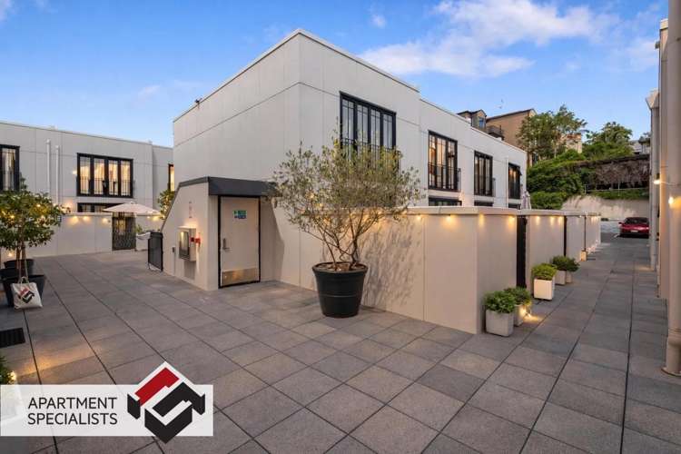8 Farnham Street Parnell_16
