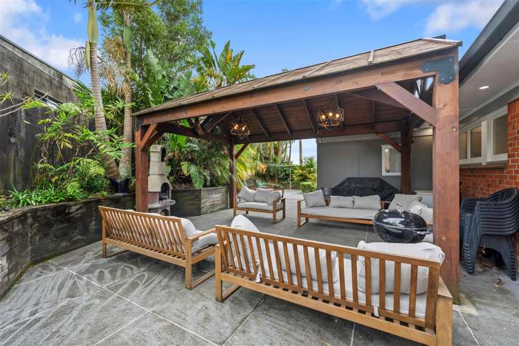 2 Bickerstaffe Road_1