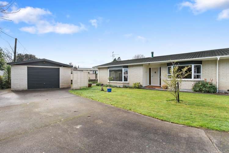 65 Park Road Carterton_18