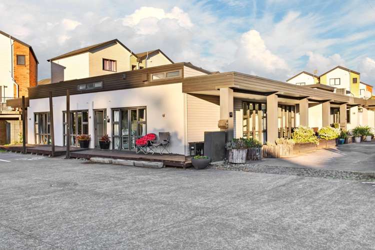 3/176 Mcleod Road_2