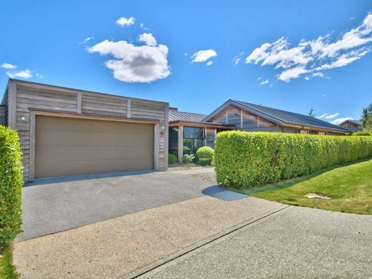 8 Rannoch Drive Jacks Point_11