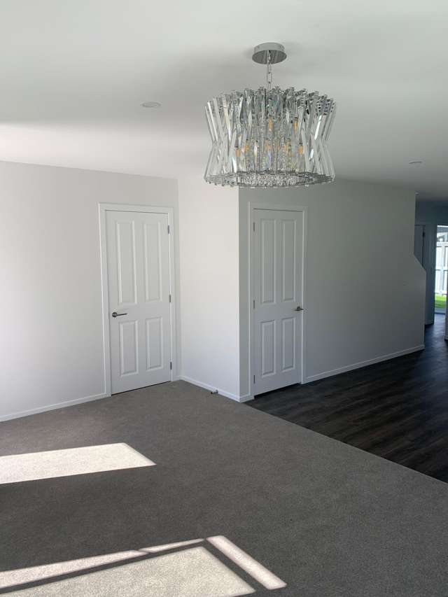  A/19 Marion Street Silverstream_3