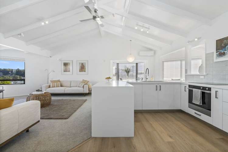 19 Zita Avenue Matakatia_7