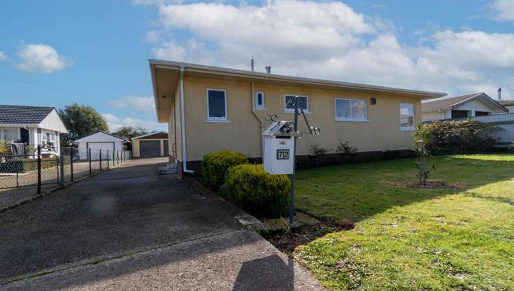 72 Marlowe Street Stoke_21