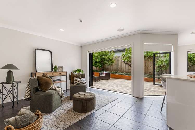 7 Landmark Drive Te Atatu Peninsula_8