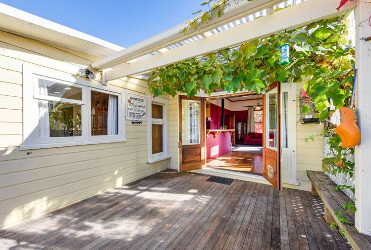 5 Shakespeare Walk The Wood_14