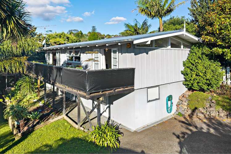 4 Sunnyview Road Greenhithe_15