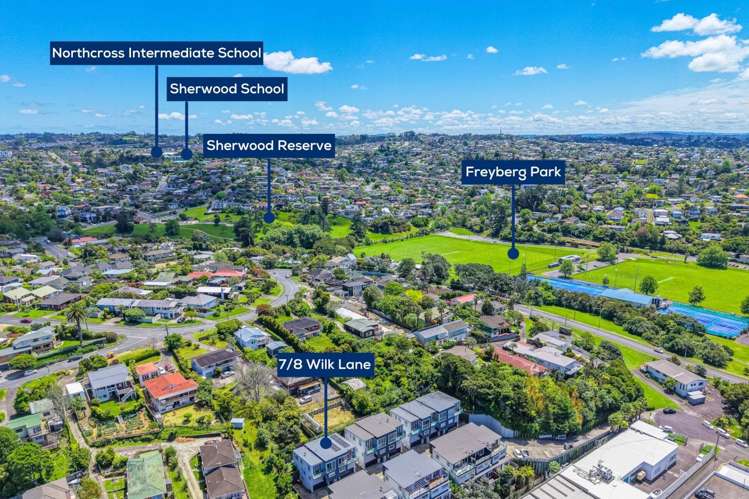 7/8 Wilk Lane Browns Bay_17