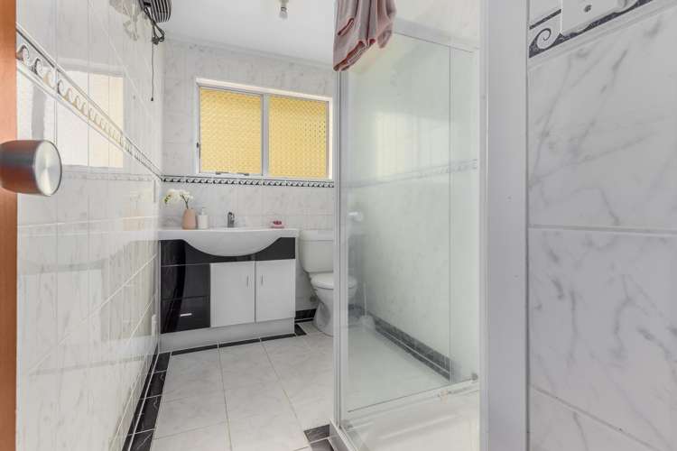 1 Cassley Crescent Papakowhai_12