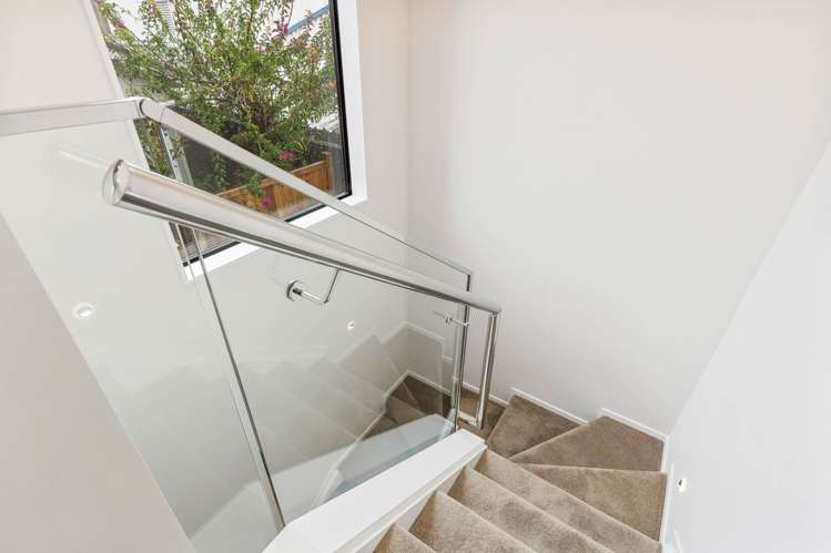 78E Kelman Road Kelston_11