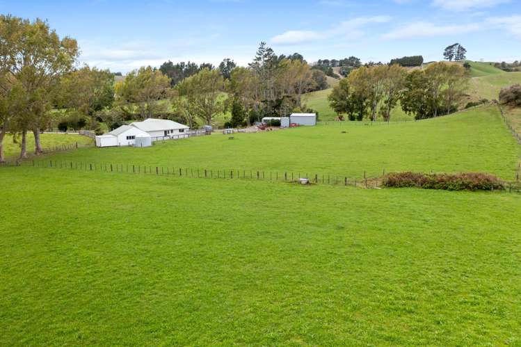32 Davis Road Inglewood_30